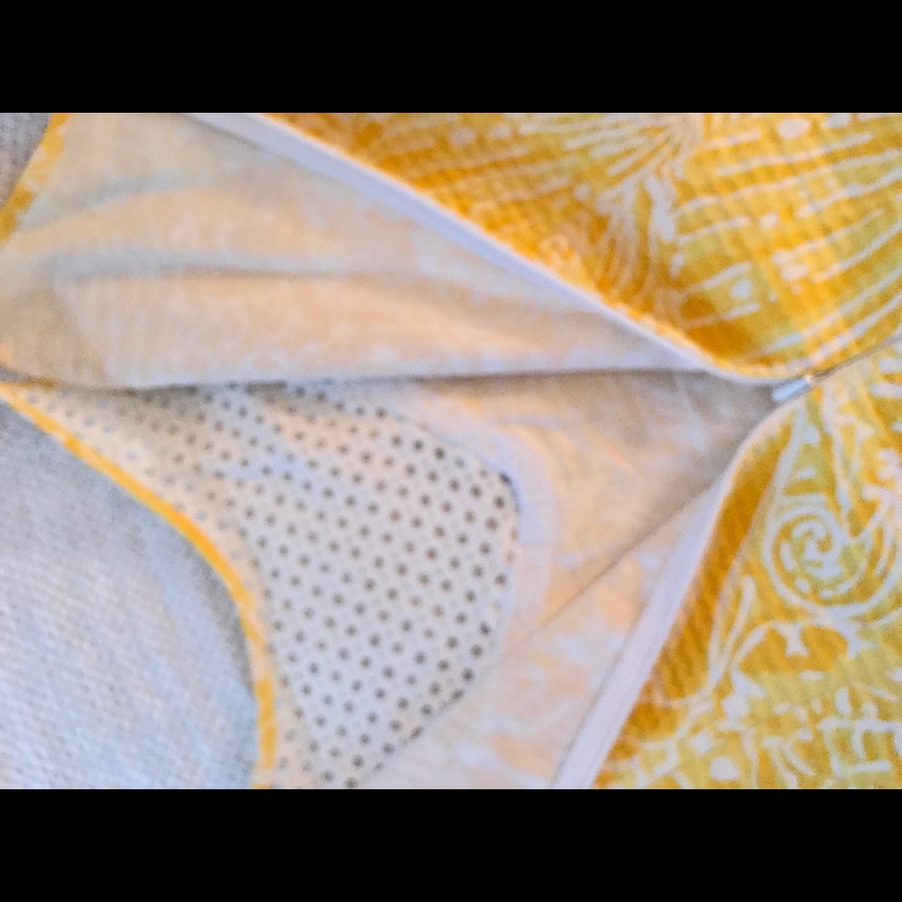 Lilly yellow & white dress